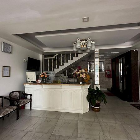 Oyo 1196 Le Vu Hotel Da Lat Eksteriør billede