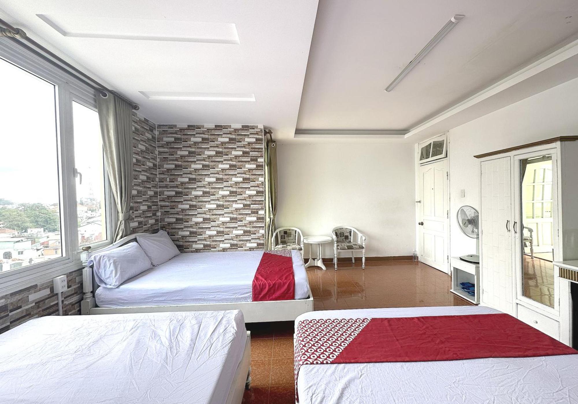 Oyo 1196 Le Vu Hotel Da Lat Eksteriør billede