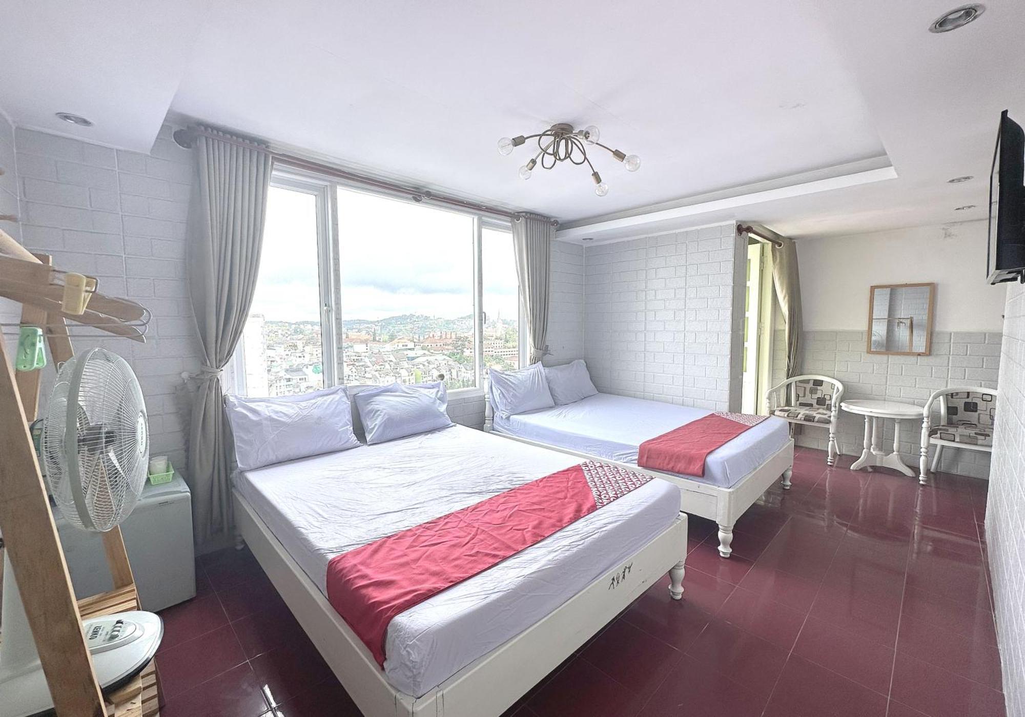 Oyo 1196 Le Vu Hotel Da Lat Eksteriør billede