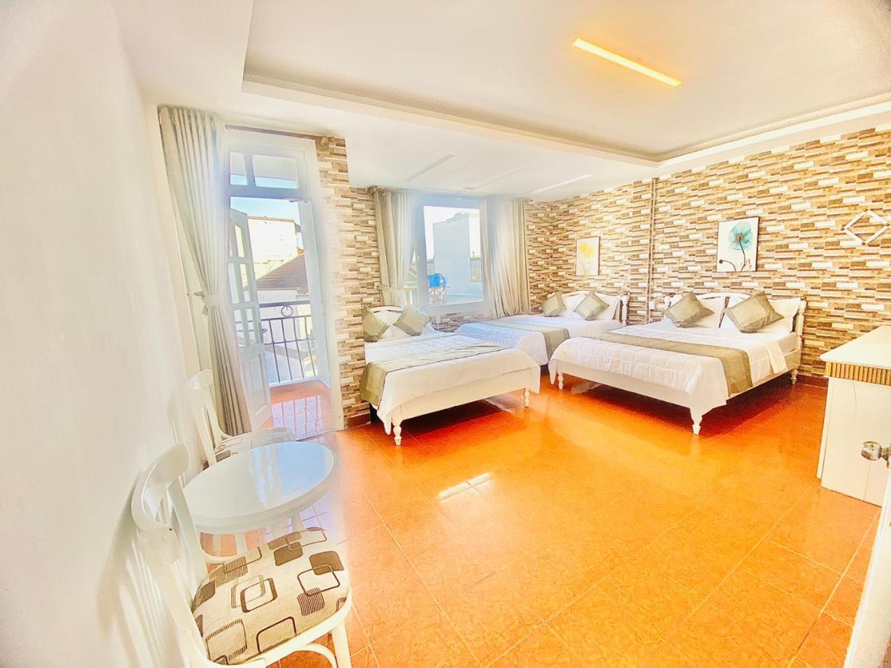Oyo 1196 Le Vu Hotel Da Lat Eksteriør billede