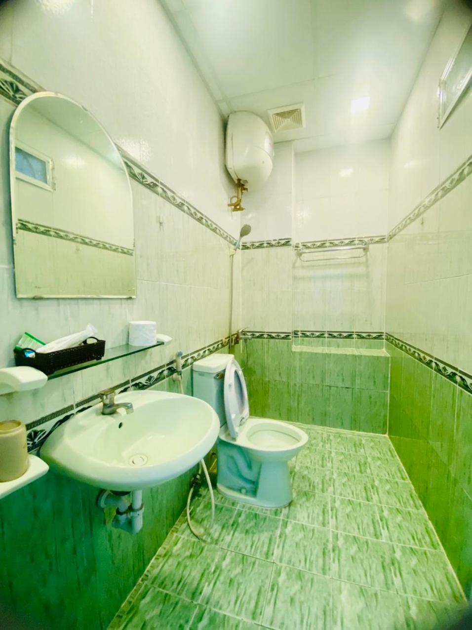 Oyo 1196 Le Vu Hotel Da Lat Eksteriør billede